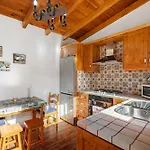 Amelia House