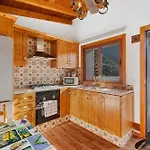 Amelia House