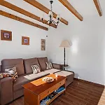 Amelia House