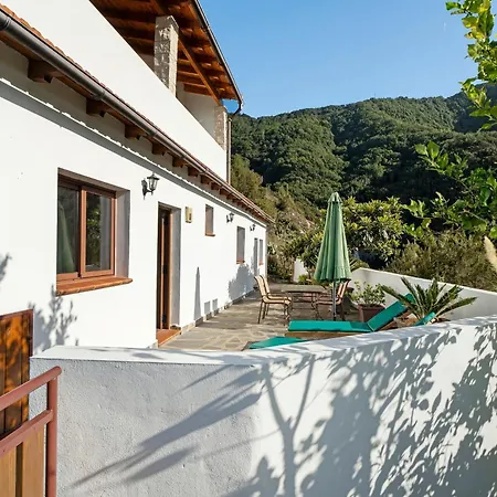 Amelia House Roque Negro