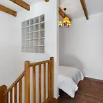 Amelia House * Roque Negro